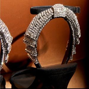 giuseppe zanotti BNIB crystal encrusted bow heels